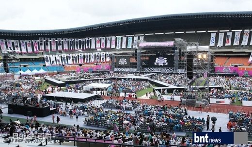 精选S.M.家族( TOWN)精彩图册