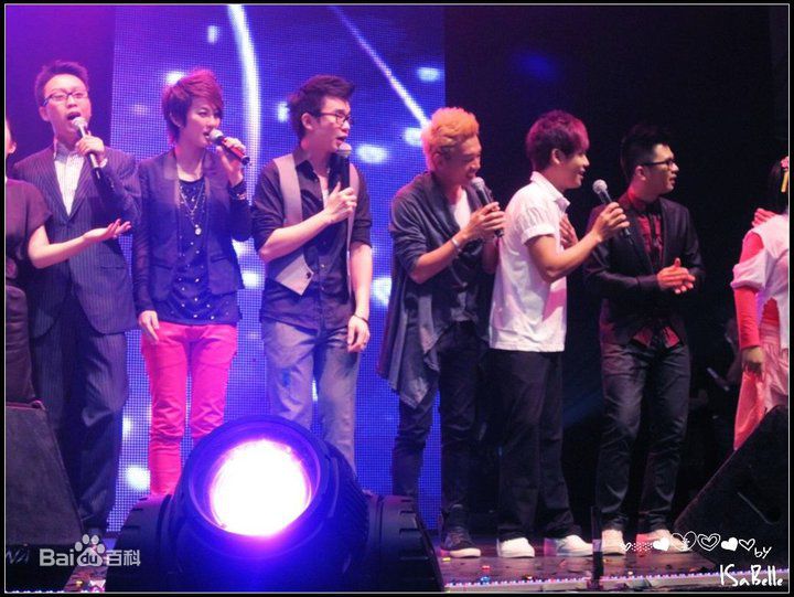 林健辉(Eric)林建辉在中国玉树重建校园慈善大汇演壁纸壁纸