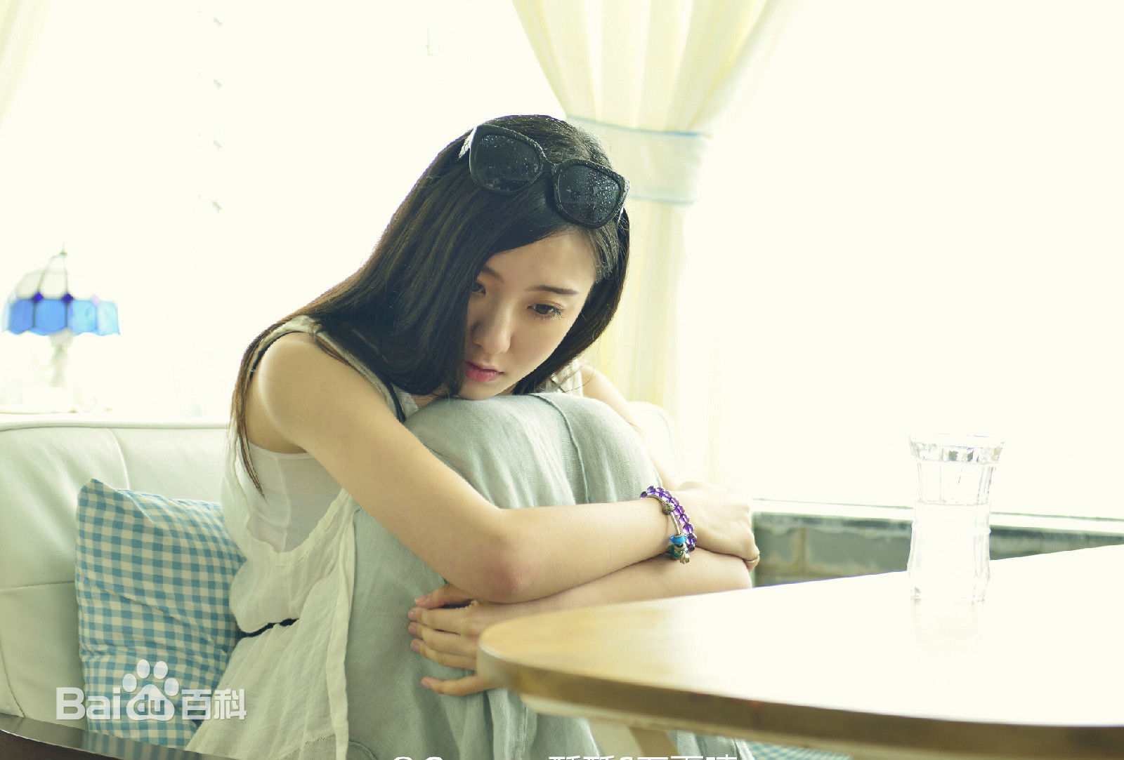 最新石雨晴壁纸