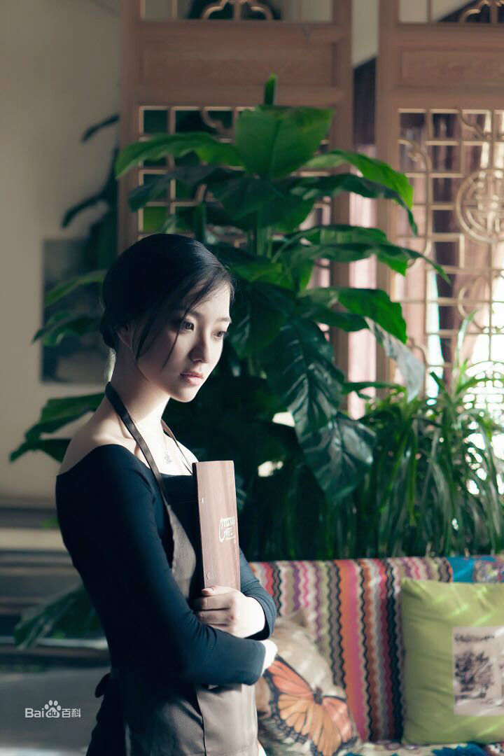 最新石雨晴壁纸