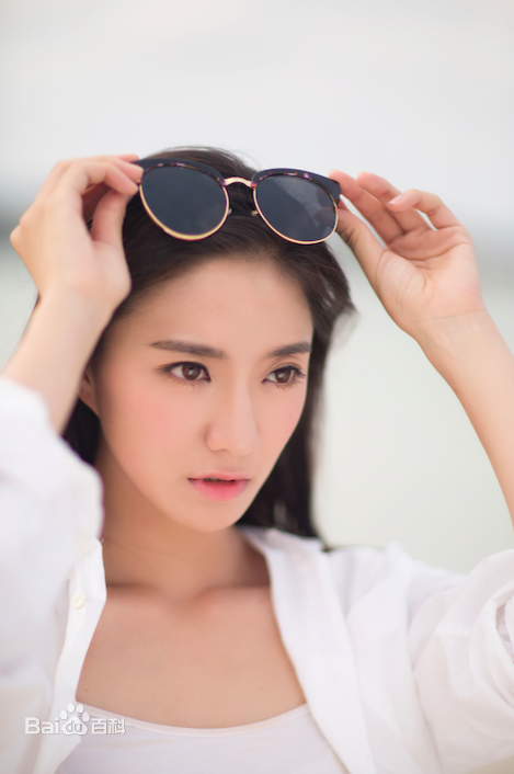 石雨晴前后照片