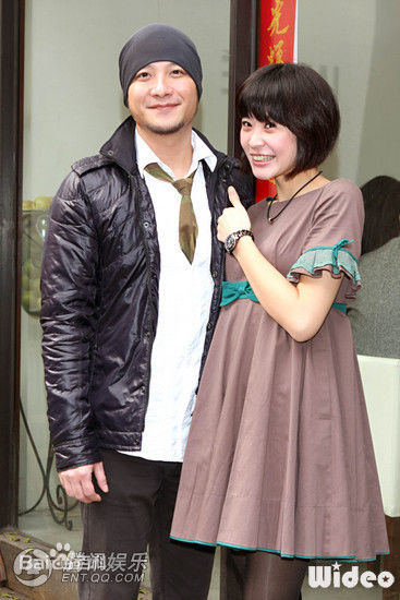 高山峰(Gao Shanfeng)出席活动性感图片壁纸