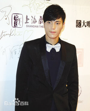 唐振刚前后照片