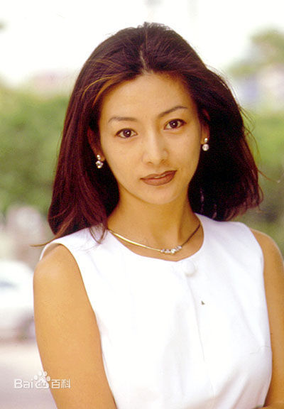 黄新惠(Hwang Shin-hye、)在《爱人》1996中的