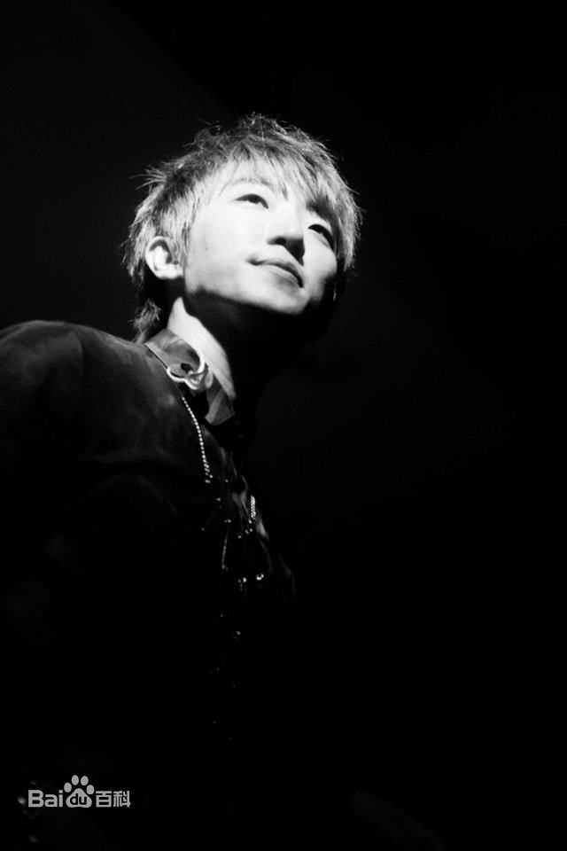 张怀秋(Harry)前后照片