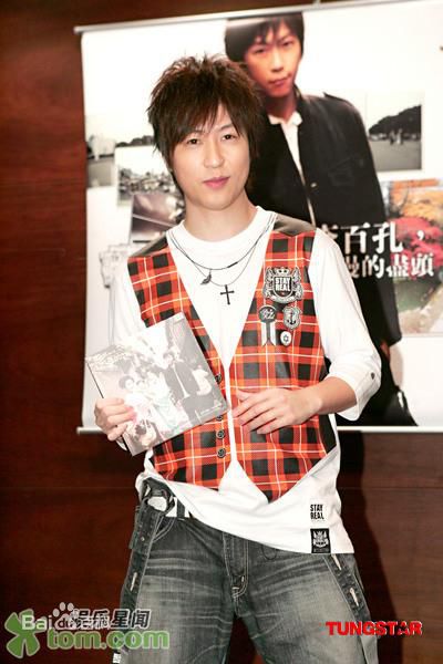 最优质陈信宏(Ashin)在《浪漫逃亡》宣传中的