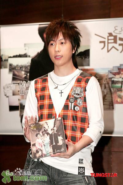 最优质陈信宏(Ashin)在《浪漫逃亡》宣传中的