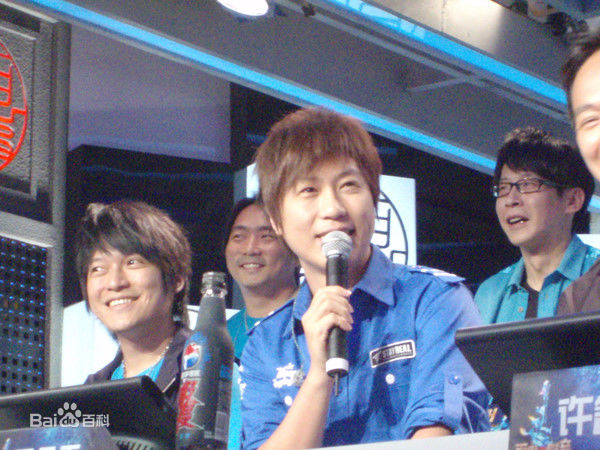 陈信宏(Ashin)百事群音生活照