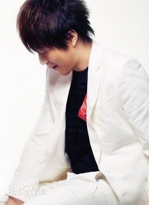 陈信宏(Ashin)阿信侧影生活照