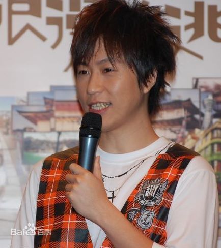 陈信宏(Ashin)牙缝王子--阿信前后照片