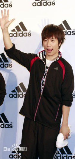 陈信宏(Ashin)03--11年 阿信素颜照壁纸