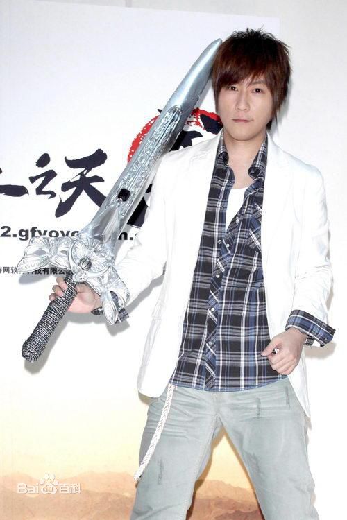 陈信宏(Ashin)03--11年 阿信素颜照壁纸