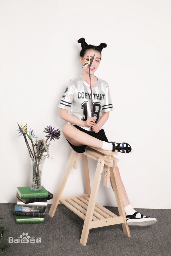 郄路通(Lutong Qie)精选杂志拍摄图册