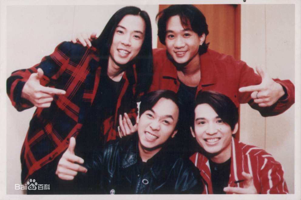 超越(Beyond)各时期成员合影前后照片