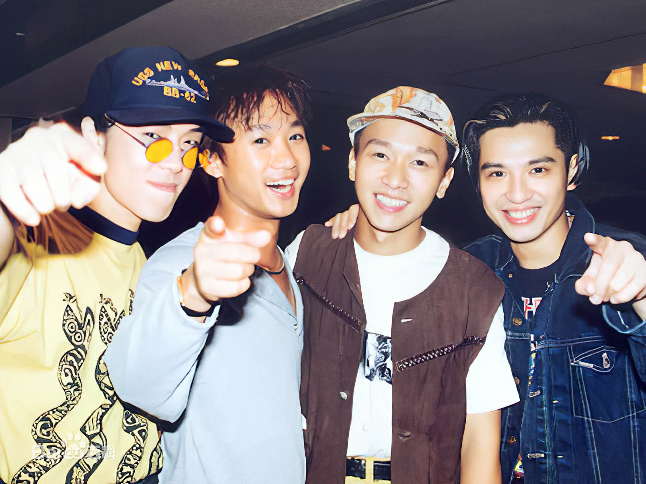 超越(Beyond)合影图片图集