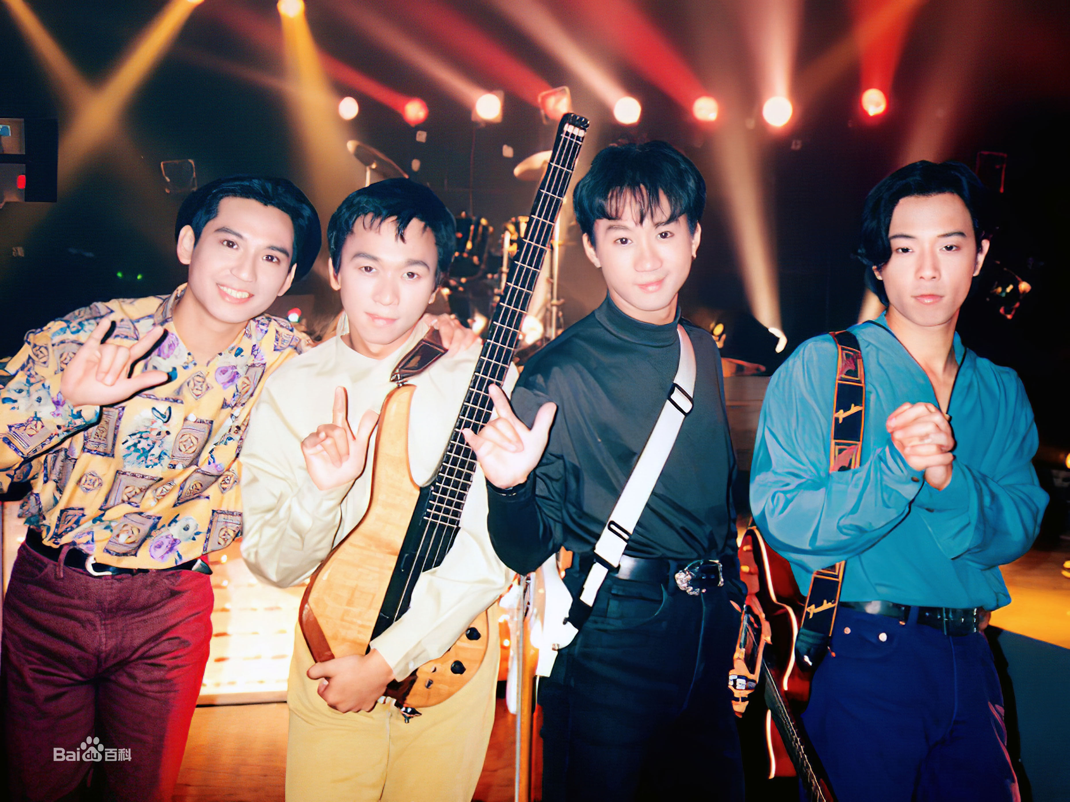 超越(Beyond)合影图片图集