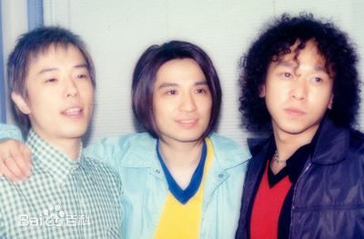 超越(Beyond)（三人时期）生活照相册