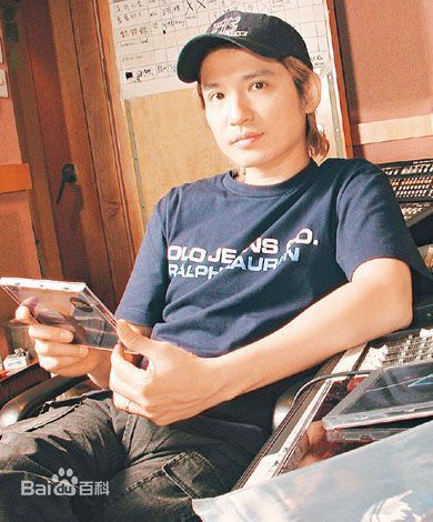 超越(Beyond)叶世荣性感图片图集