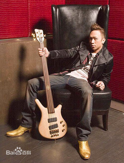 超越(Beyond)黄家强图册