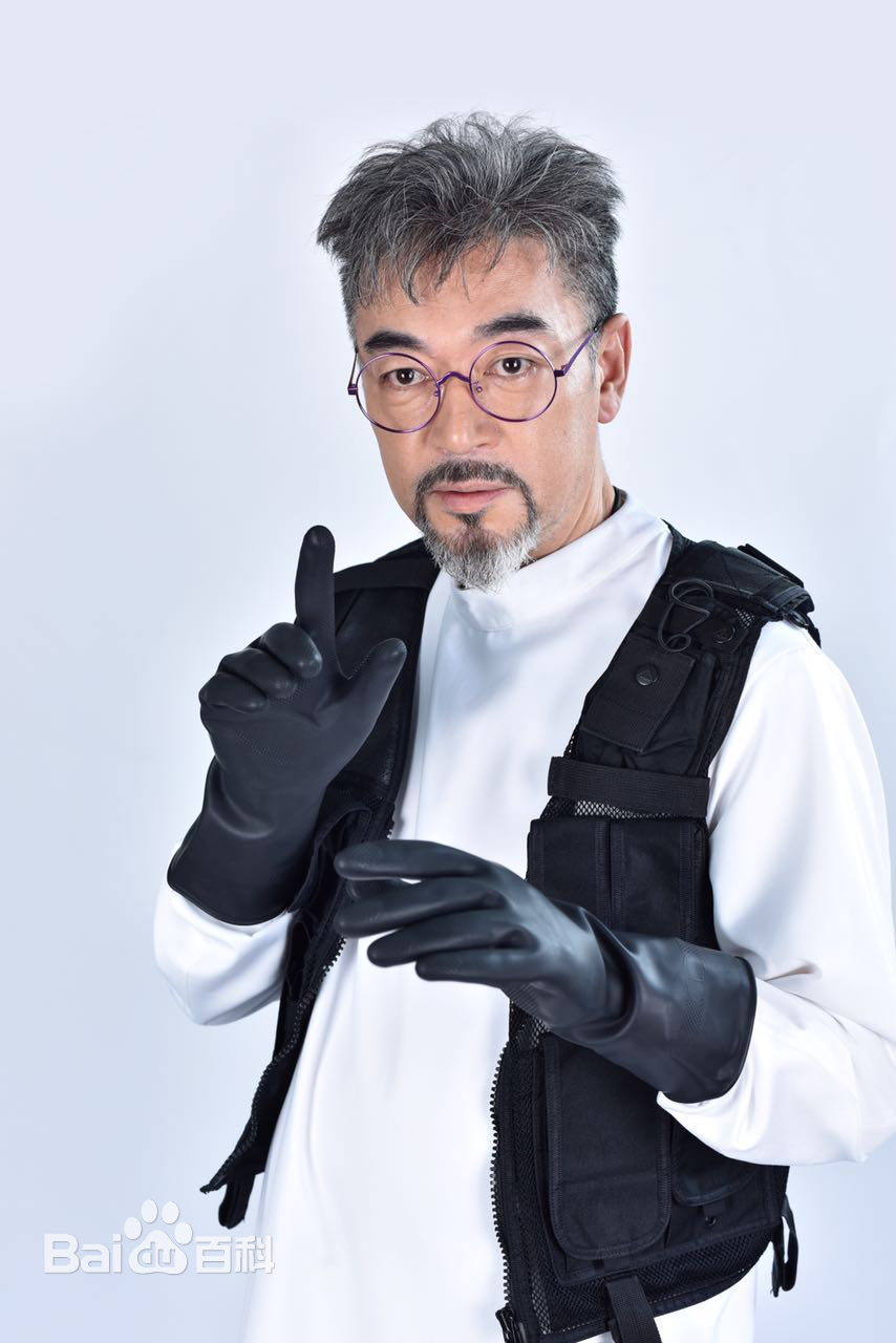 何涌生最新照壁纸