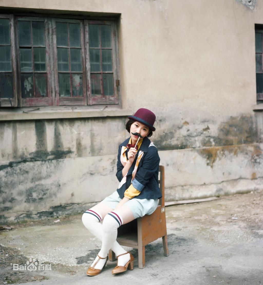 最全林依婷(Lea)在《像孩子一样》专辑中的壁纸