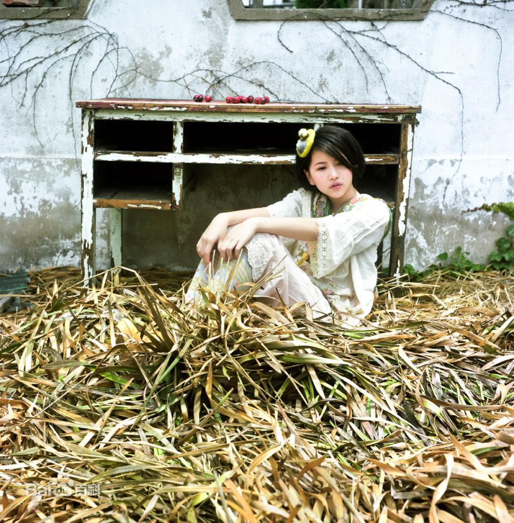 最全林依婷(Lea)在《像孩子一样》专辑中的壁纸