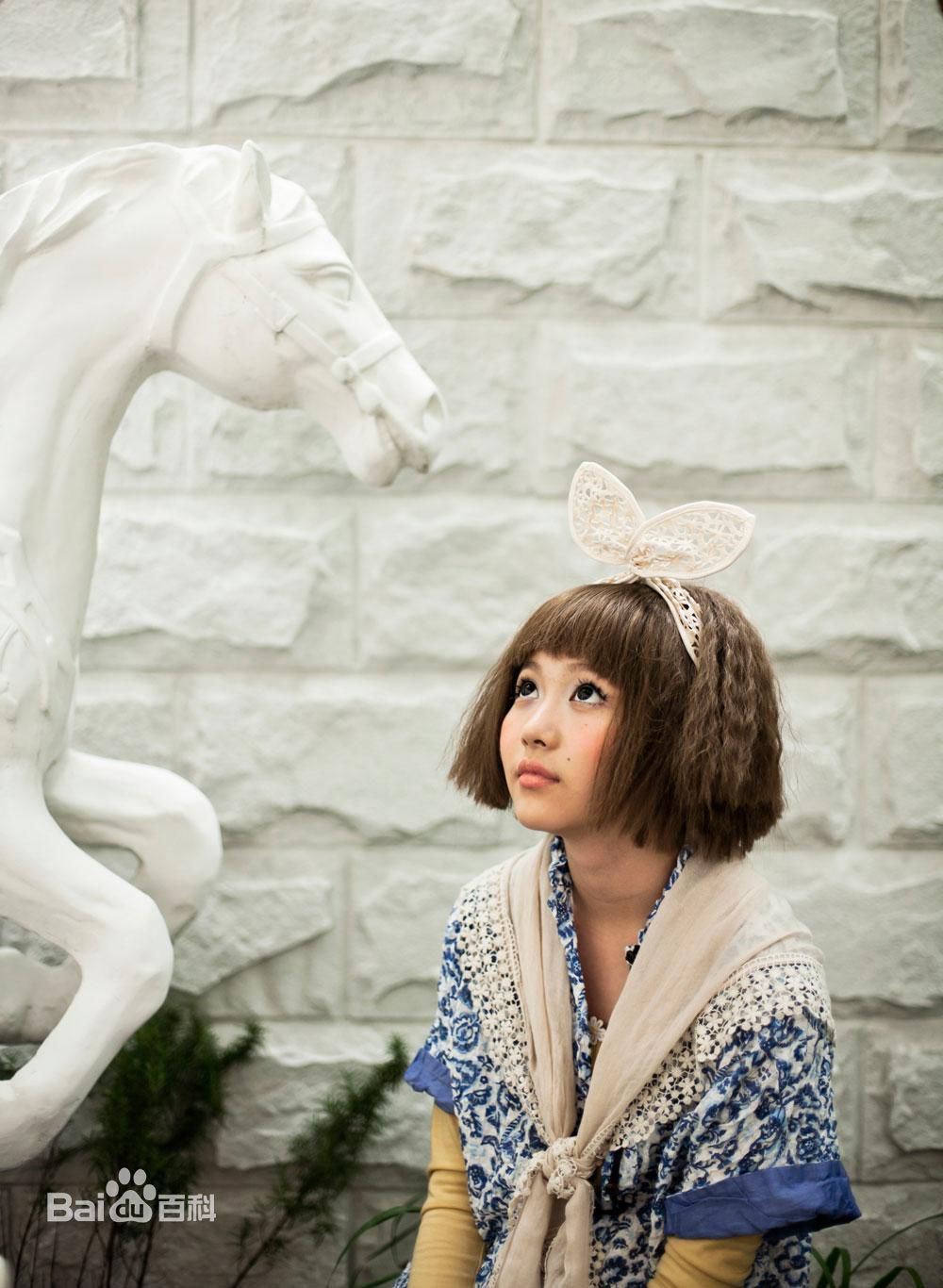 最全林依婷(Lea)在《像孩子一样》专辑中的壁纸