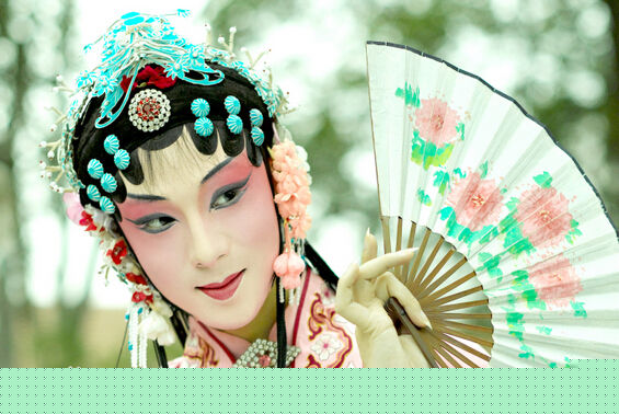 董飞男旦壁纸壁纸