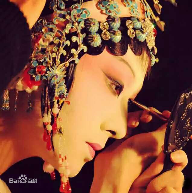 董飞男旦壁纸壁纸