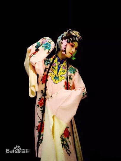 董飞男旦壁纸壁纸