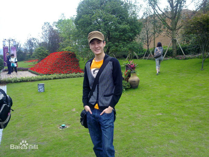 高骏生活照生活照相册