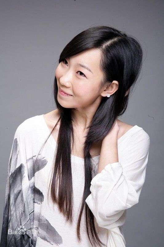 最全张绮烟素颜照