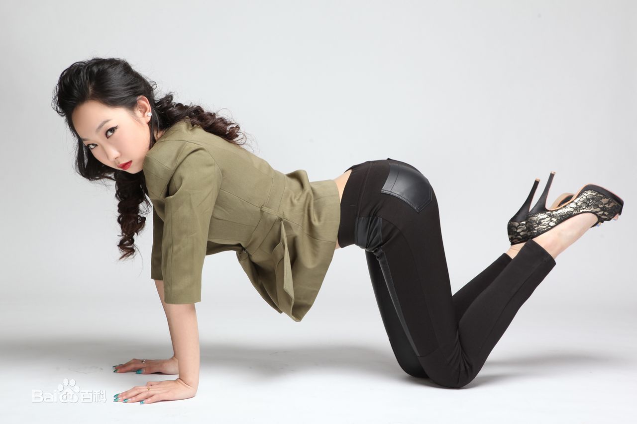 最全张绮烟素颜照