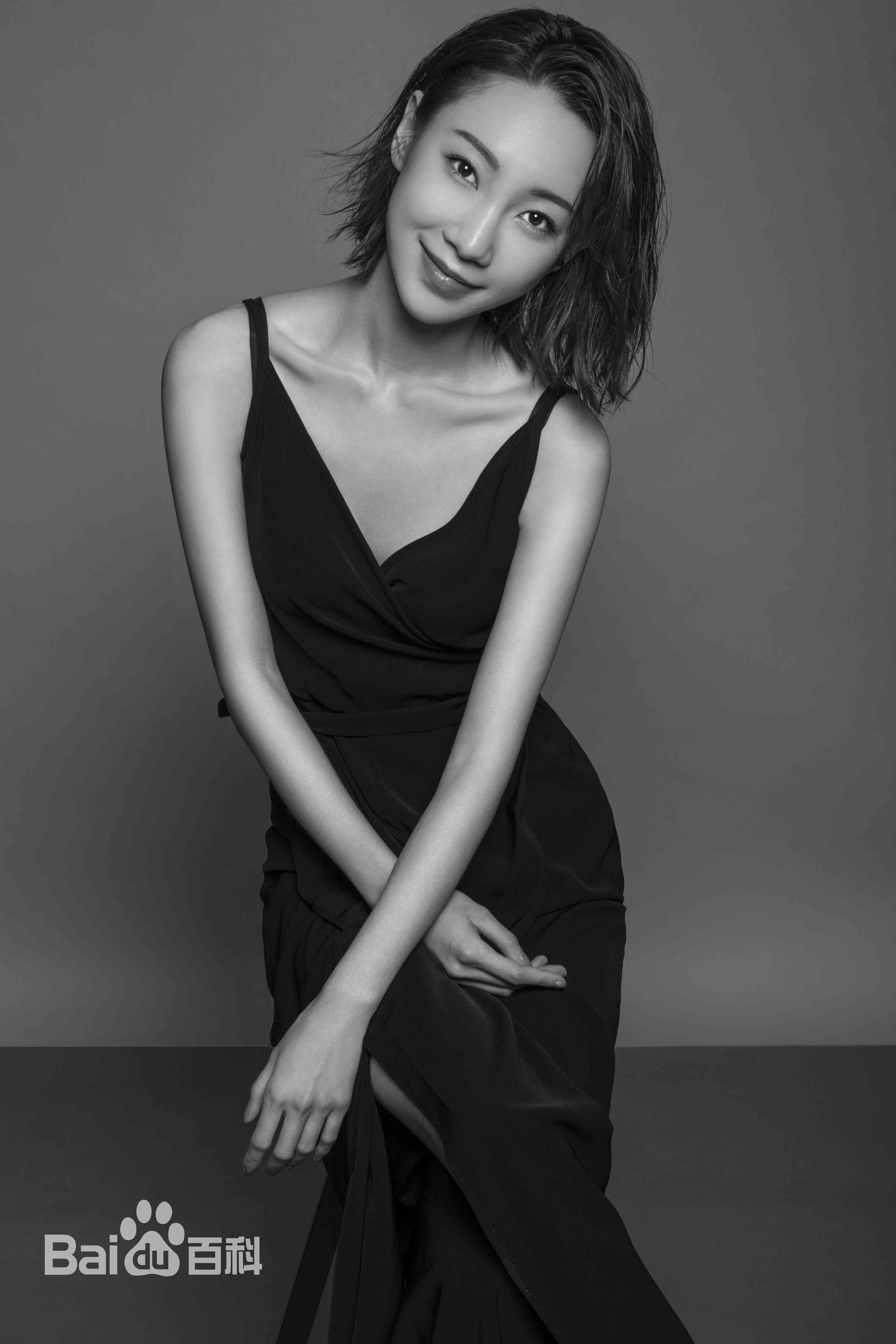 张绮烟最新个性图集