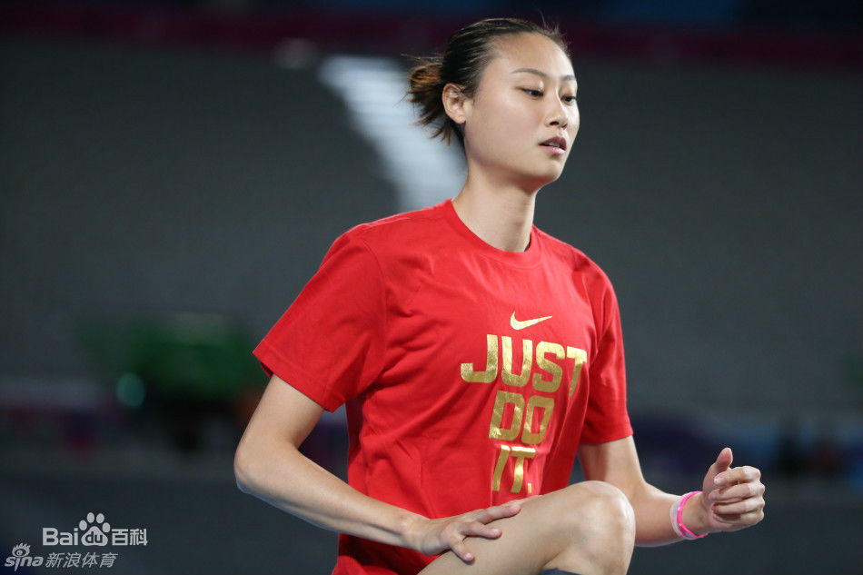 李玲在2014年仁川亚运会比赛图图册