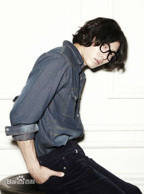 金材昱()画报图片图集