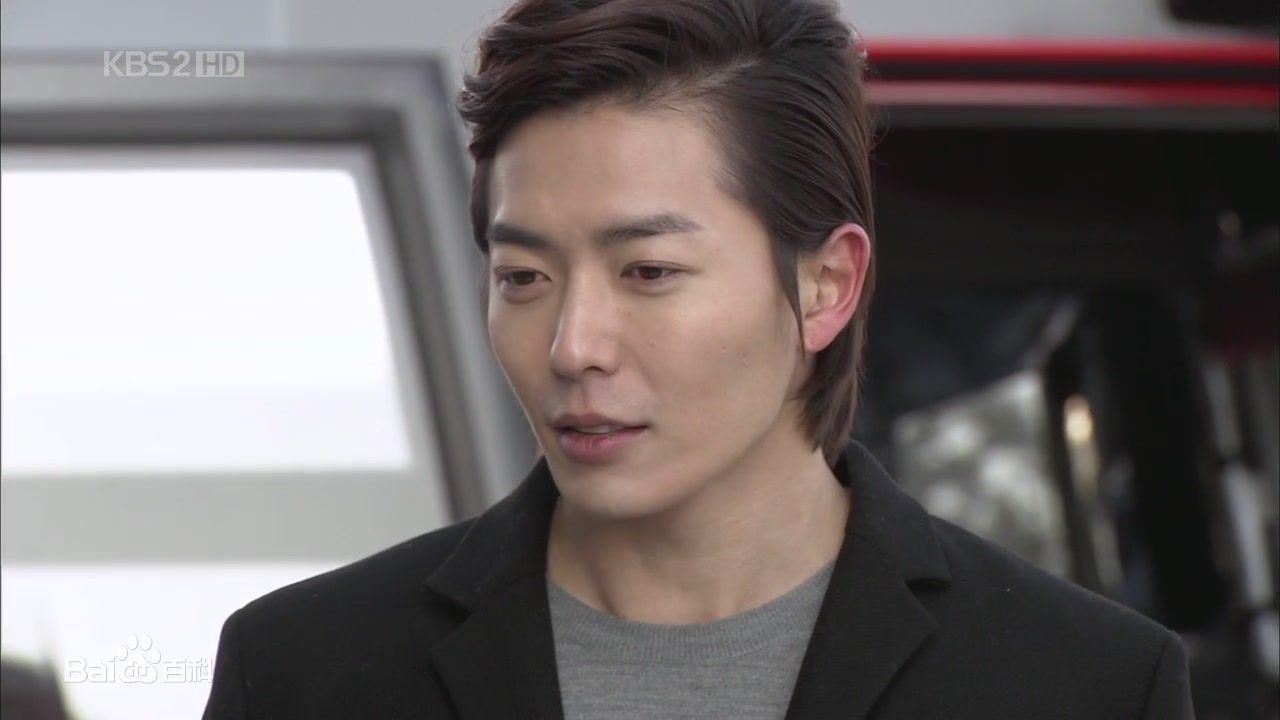 金材昱()《玛丽外宿中》最新剧照