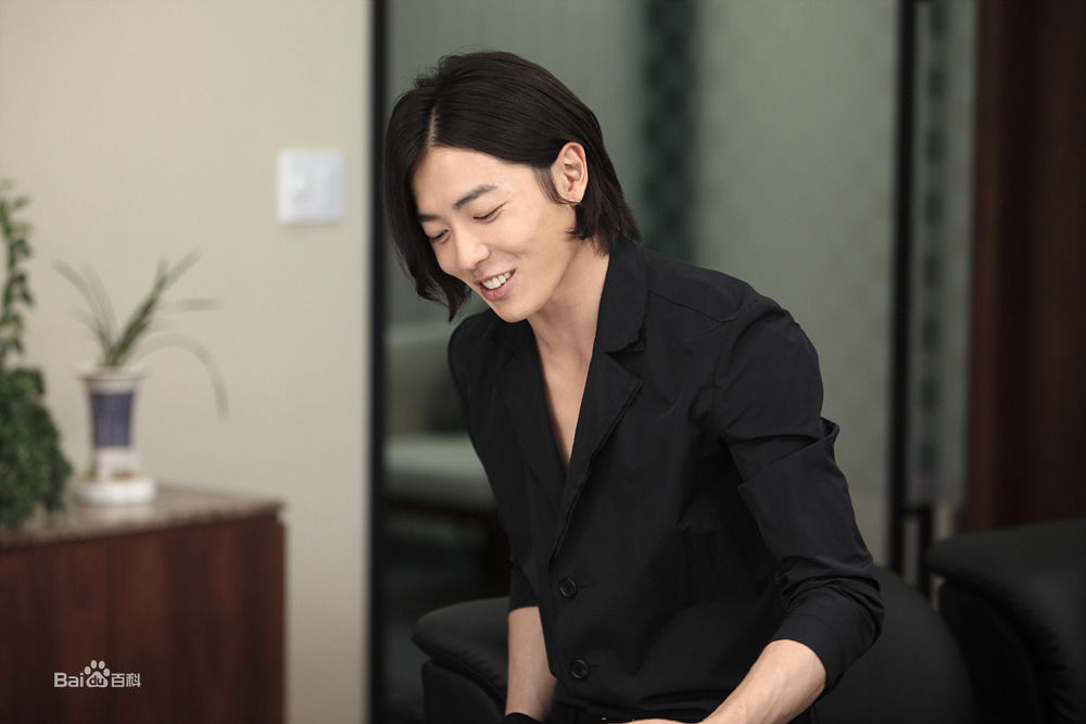 金材昱()《坏男人》最新剧照