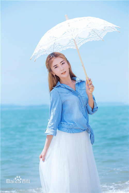 最全廖蔚蔚素颜照