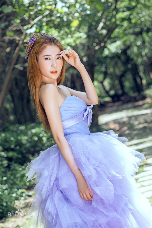 最全廖蔚蔚素颜照