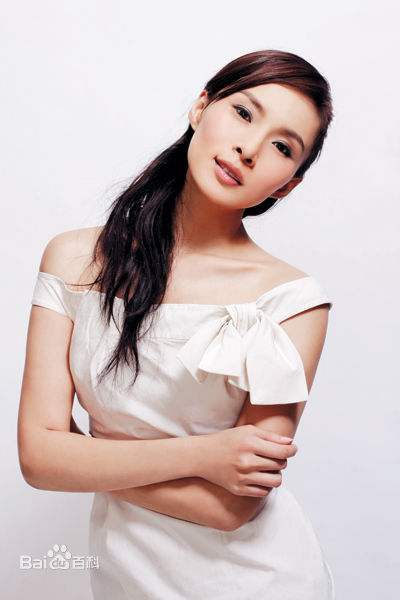 最全杨峥(Vanessa Yeung)素颜照