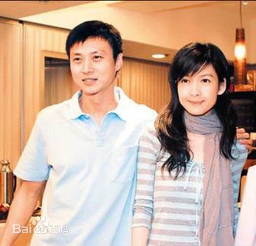 倪震(Joe Nieh)与周慧敏的照片性感图片图集