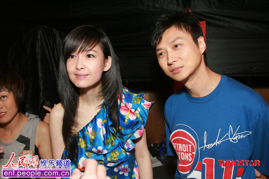 倪震(Joe Nieh)与周慧敏的照片性感图片图集