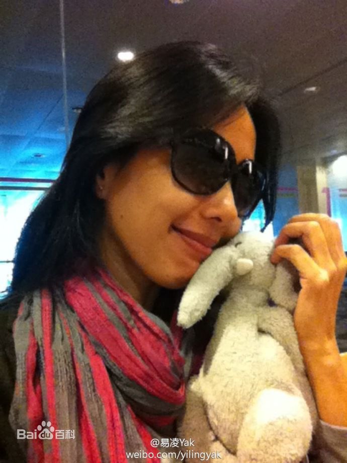 最优质易凌生活照