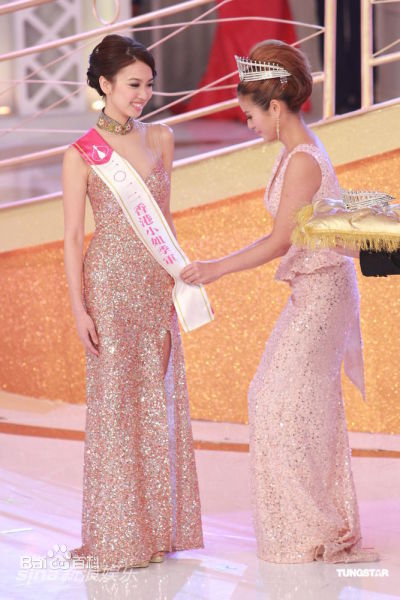 朱千雪(Tracy Chu)选美经历壁纸壁纸