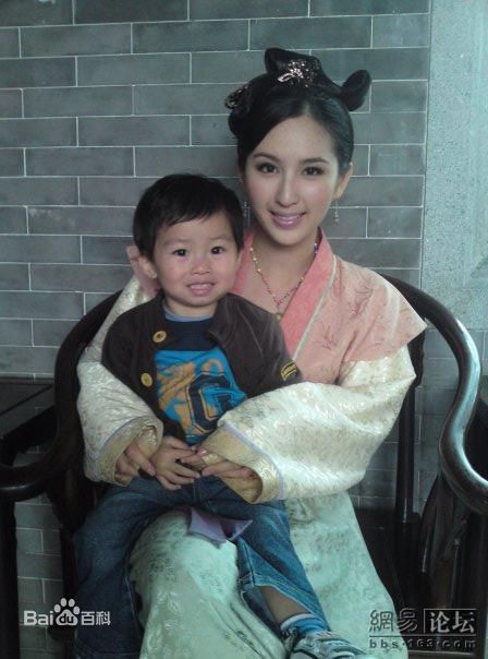 何傲儿(Lily Ho)精彩图册