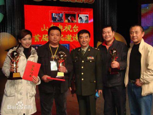 最新张靖冉性感图片