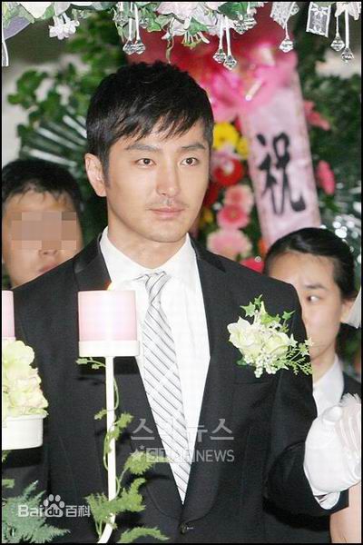 最全柳泰俊精彩图册