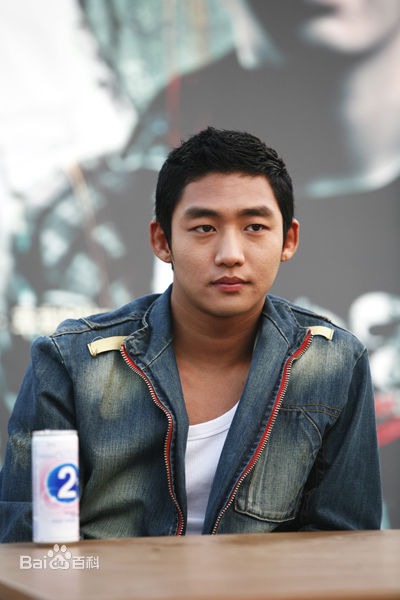 李泰成(Lee TaeSung/)出席活动前后照片