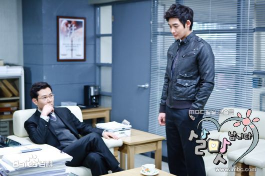 最全李泰成(Lee TaeSung/)在电视剧《享受人生》中的相册